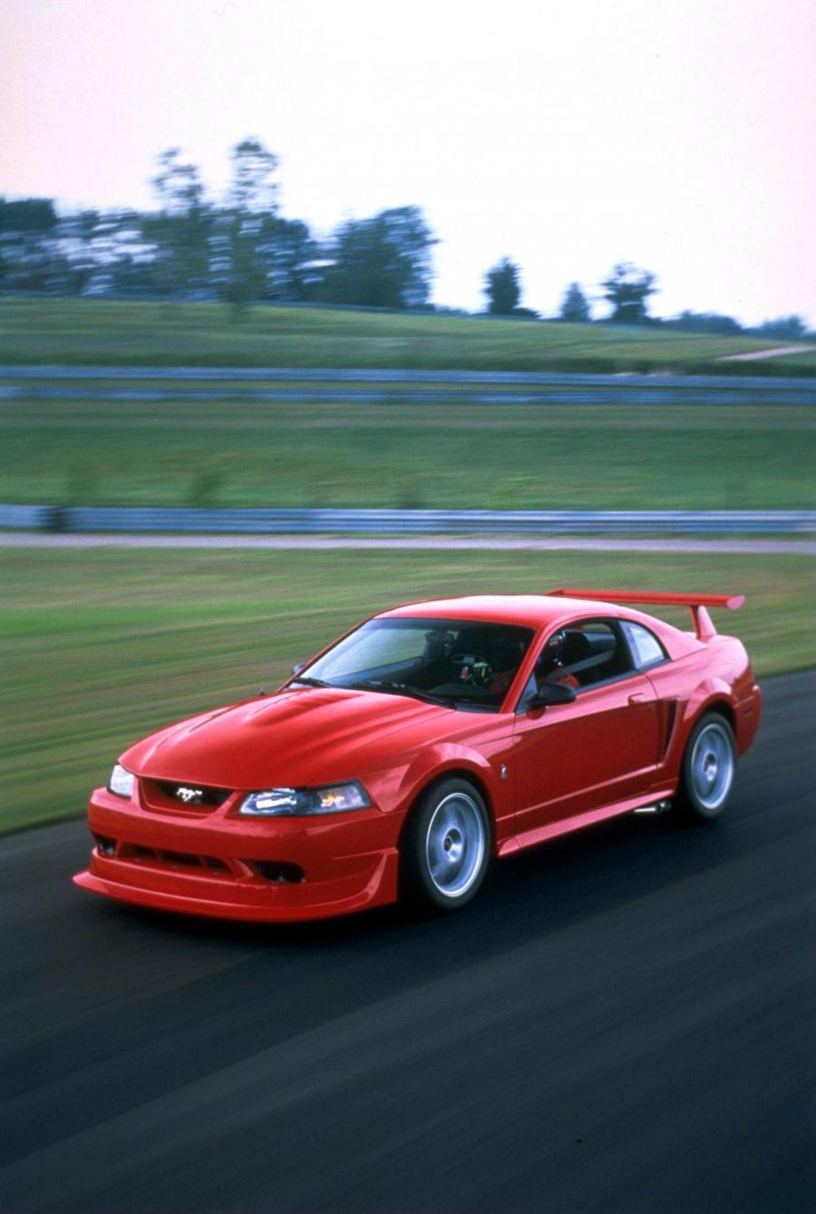 Ford Mustang Cobra 2000